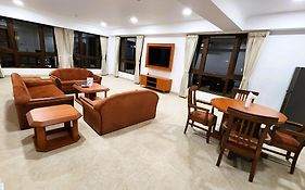 Hotel Aram